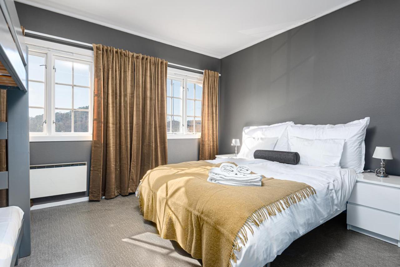 Hald Sommerhotell Mandal Buitenkant foto